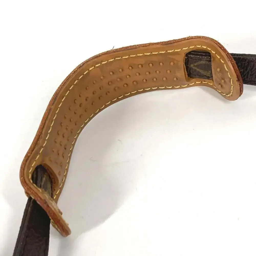 LOUIS VUITTON Authentic Brown Monogram Canvas Pochette Shoulder Bag